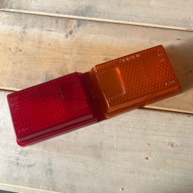 (A) PLASTICA FANALE POSTERIORE DX FIAT 124 SPECIAAL