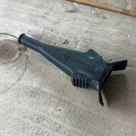 (A) Cappuccio di protezione gommini sui connettori BOSCH