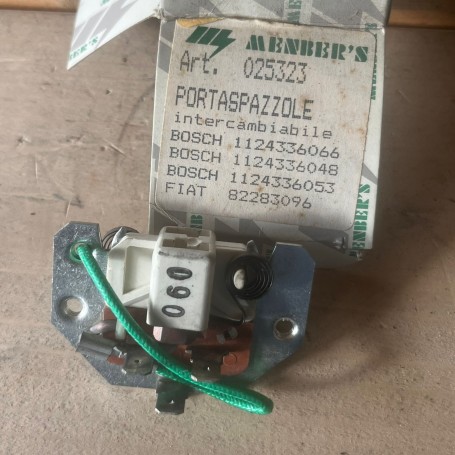 (A) PORTASPAZZOLE PER ALTERNATORE BOSCH 1124336053 MEMBERS 025323