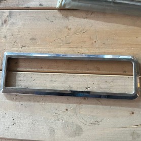(A) FORD ESCORT MK1 CROMATURA FANALE POSTERIORE DESTRO AUTO DA RALLY 2