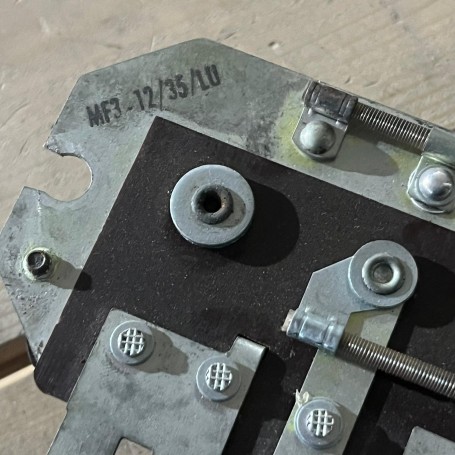 (A) REGOLATORE DI TENSIONE CESEA MILANO MF3-12/35/LU IMP.LUCAS