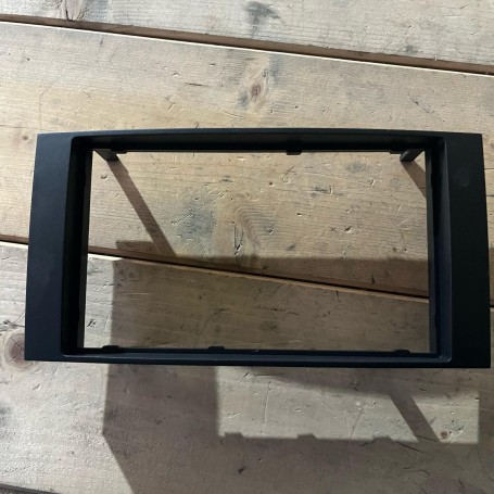 (A) MASCHERINA DOPPIO DIN VOLKSWAGEN TOUAREG,MULTIVAN DAL 2003, TRANSPORTER T5 DAL 2004