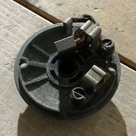 (A) SUPPORTO MOTORINO LATO SPAZOLE ADATT PARIS RHONE 53442