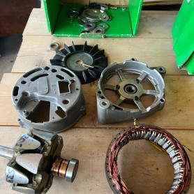 (A) ALTERNATORE LUCAS NAB 320 12V