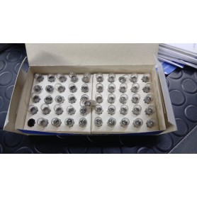 SCATOLO DA 50 PEZZI DI LAMPADE 12V 4W MICROSVAN PER AUTO D'EPOCA POS.ORIG.