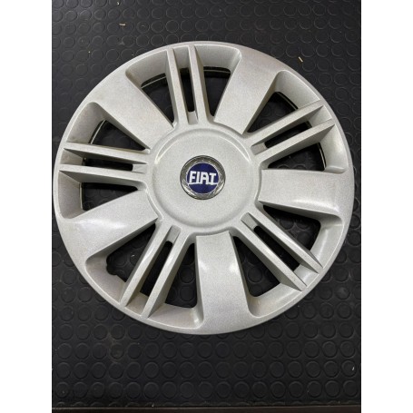 COPRICERCHIO FIAT SEDICI DIAMETRO16'' CODICE ARTICOLO 73116. POSIZIONE ORIGINALE