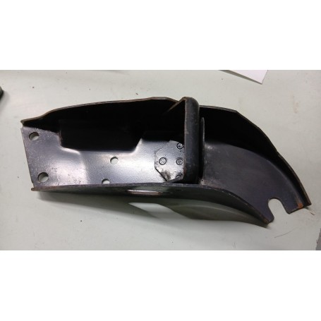 STAFFA SUPPORTO PER PUNTONE BARRA STABILIZZATRICE DX FIAT PANDA 85 FIAT 4402675 CASSA 204/A