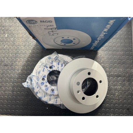 COPPIA DISCHI FRENO POSTERIORI NISSAN NV400 - OPEL MOVANO - RENAULT MASTER DISP. HELLA PAGID SCAFF. 334