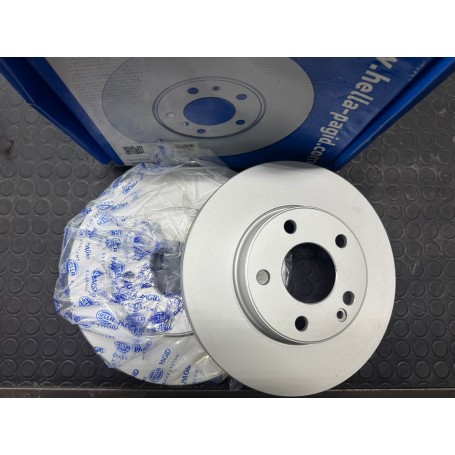 COPPIA DISCHI FRENO ANTERIORI MERCEDES A W176 - CLA C117 - B W246 W242 NO ALLESTIMENTO PREMIUM DISP. HELLA PAGID SCAFF. 334
