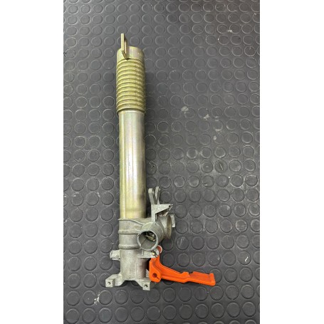 PIANTONE STERZO FORD FIESTA SECONDA SERIE G88495 - SENZA BLOCCHETTO CASSA 172/A