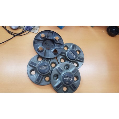 COPPE RUOTA FIAT 126 -127 - 131 - IN FERRO PZ4 CASSA 92/B