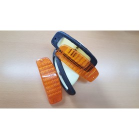 FANALE ANTERIORE DX E SX COMPLETO DI CORPO PORTALAMPADA NSU - PRINZ CASSA 95/A IL PREZZO E' PER SINGOLO PRODOTTO NON PER COPPIA