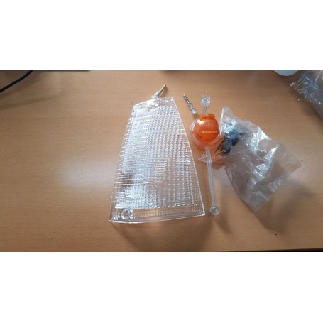 PLASTICA FRECCIA ANTERIORE SINISTRA FIAT REGATA SECONDO ATTO CASSA 96/A