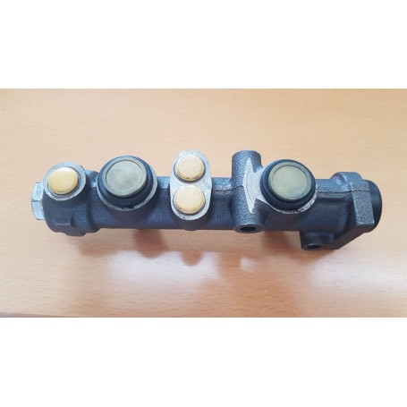 202-018 - POMPA FRENI FIAT 127 SPORT - SPECIAL - X1/9 - DISPONIBILE RC 3709 CASSA 102/A