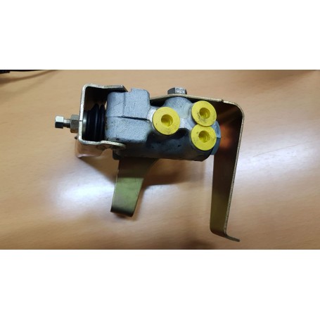 CORRETTORE FRENO SIMCA 1510 DISPONIBILE BENDIX 631484 CASSA 107/A