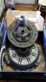 KIT FRIZIONE AUDI A4 - A6 - A8 VW PASSAT MOTORI 2.5TDI 150CV DAL 1997 AL 2005 DISPONIBILE SACHS 3000829301 