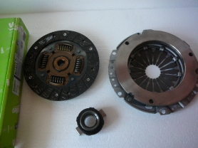 KIT FRIZIONE SKODA FAVORIT 1.3DAL 1991 SODA FELICIA 1.3 I - II DAL 1994 AL 2001
