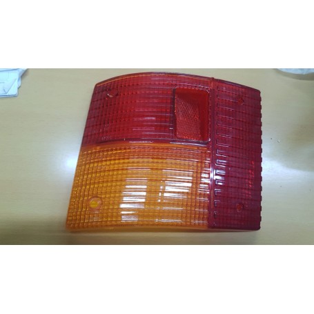 PLASICA FANALE POSTERIORE DESTA AUTOBIANCHI A112 DAL 1975 AL 1977