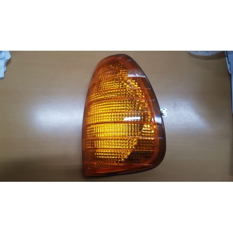 FANALE ANTERIORE SINISTRA FRECCIA MERCEDES W123 ARIC 11.602150 CASSA 146/A