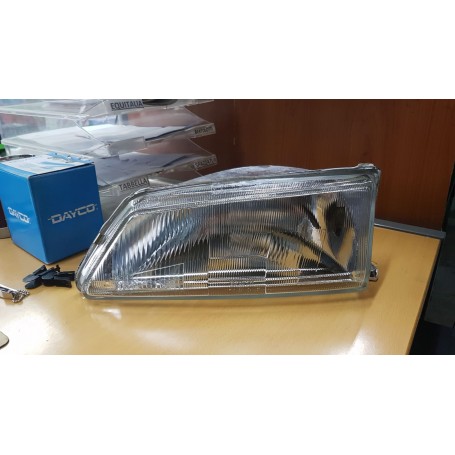 FARO ANTERIORE DESTRO PEUGEOT 106 DAL 1991 AL 1996 SCAFF.FARI PIAN.16