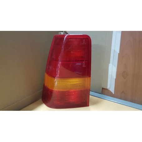 FANALE POSTERIORE SINISTRO OPEL KADETT E DAL 1984 AL 1991 SCAFF.FARI PIAN.27