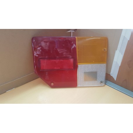 PLASTICA FANALE POSTERIORE DESTRA FIAT 128 PRIMA SERIE SCAFF.FARI PIAN.28