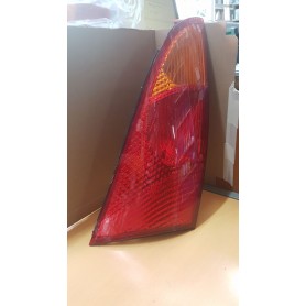 FANALE POSTERIORE DESTRO FORD FOCUS PRIMA SERIE BERLINA SCAFF.FARI PIAN.29