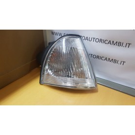 FANALE FRECCIA ANTERIORE DESTRO FIAT CROMA DAL 1991 AL 1995 SCAFF.FARI PIAN.31
