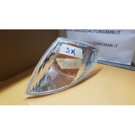 FANALE FRECCIA ANTERIORE SINISTRA RENAULT MEGANE DAL 1995 AL 1999 SCAFF.FARI PIAN.31