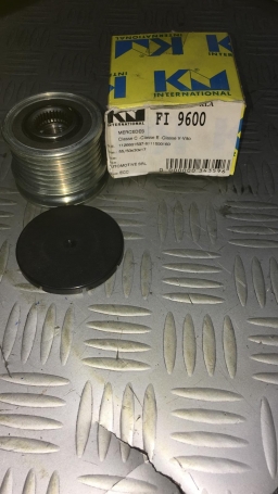 CUSCINETTO TENDICINGHIA AUSILIARE PULEGGIA ALTERNATORE MERCEDES-BENZ DISPONIBILE KM