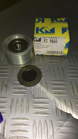 CUSCINETTO TENDICINGHIA AUSILIARE PULEGGIA ALTERNATORE MERCEDES-BENZ DISPONIBILE KM