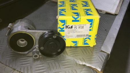 CUSCINETTO TENDICINGHIA AUSILIARE AUDI VOLKSWAGEN SKODA DISPONIBILE KM