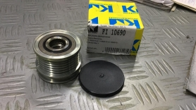 CUSCINETTO TENDICINGHIA AUSILIARE PULEGGIA ALTERNATORE MERCEDES-BENZ DISPONIBILE KM