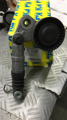 CUSCINETTO TENDICINGHIA AUSILIARE CHRYSLER MERCEDES-BENZ DISPONIBILE KM