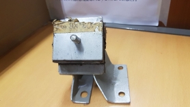 SUPPORTO MOTORE RENAULT 4 - 6 - CASSA 153/A