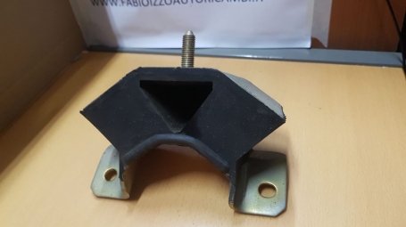 SUPPORTO MOTORE RENAULT 9 - 11 - 21 - SUPER 5 - CASSA 153/A