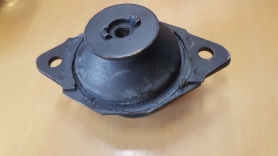 SUPPORTO MOTORE VOLKSWAGEN GOLF III - SEAT - IBIZA - CORDOBA - CASSA 153/A