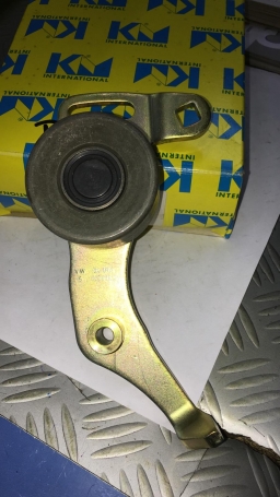 CUSCINETTO TENDICINGHIA DISTRIBUZIONE SUZUKI DISPONIBILE KM 