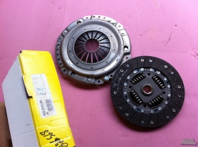 826658 - KIT FRIZIONE 2PEZZI OPEL ASTRA G VECTRA B ZAFIRA A MOTORI 2.0 DTI 16V LUK 623313109