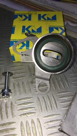 CUSCINETTO TENDICINGHIA DISTRIBUZIONE TOYOTA VOLKSWAGEN DISPONIBILE KM 