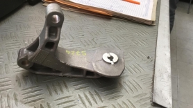 STAFFA SUPPORTO MOTORE FIAT LANCIA DISPONIBILE BIRTH