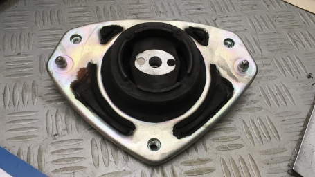 SUPPORTO AMMORTIZZATORE ANTERIORE DESTRO E SINISTRO FIAT MULTIPLA DISPONIBILE BIRTH
