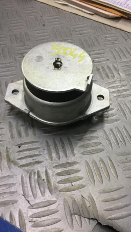 SUPPORTO MOTORE FIAT CINQUECENTO DISPONIBILE BIRTH