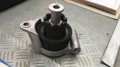 SUPPORTO MOTORE OPEL DISPONIBILE BIRTH