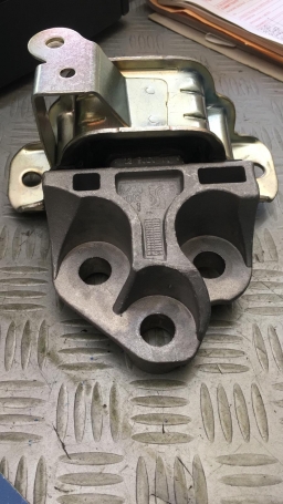 SUPPORTO MOTORE ALFA ROMEO FIAT DISPONIBILE UNIGOM