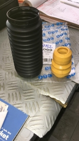 TAMPONE PARACOLPO AMMORTIZZATORE ANTERIORE FORD MAZDA (1 PEZZO) DISP. STC (2 PEZZI) DISP. BIRTH 