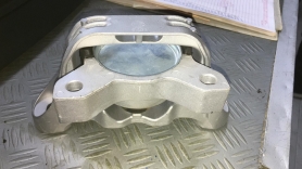 SUPPORTO MOTORE FORD DISPONIBILE BIRTH