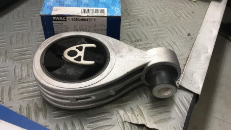 SUPPORTO MOTORE NISSAN DISPONIBILE SWAG