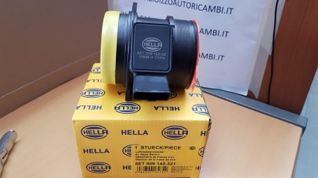 DEBIMETRO SENSORE MASSA ARIA DISPONIBILE HELLA 8ET009142-321 CASSA 165/A