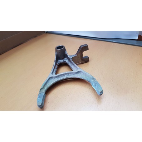 FORCELLA DISINNESTO FRIZIONE FIAT 46820994 CASSA 165/A